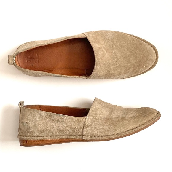 Frye Shoes - 🖤FRYE Suede Helena Flats